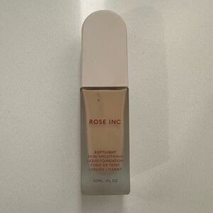 EUC Rose Inc SOFTLIGHT SKIN-SMOOTHING FOUNDATION